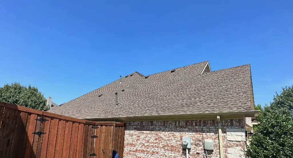 Completed roof replacement project in Brookshire
